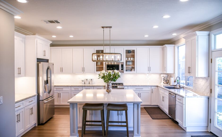 picture showing remodeling of a kitchen