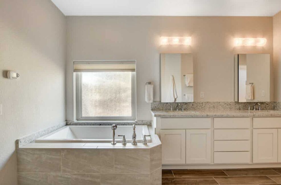 2055 Bluebell Point 08