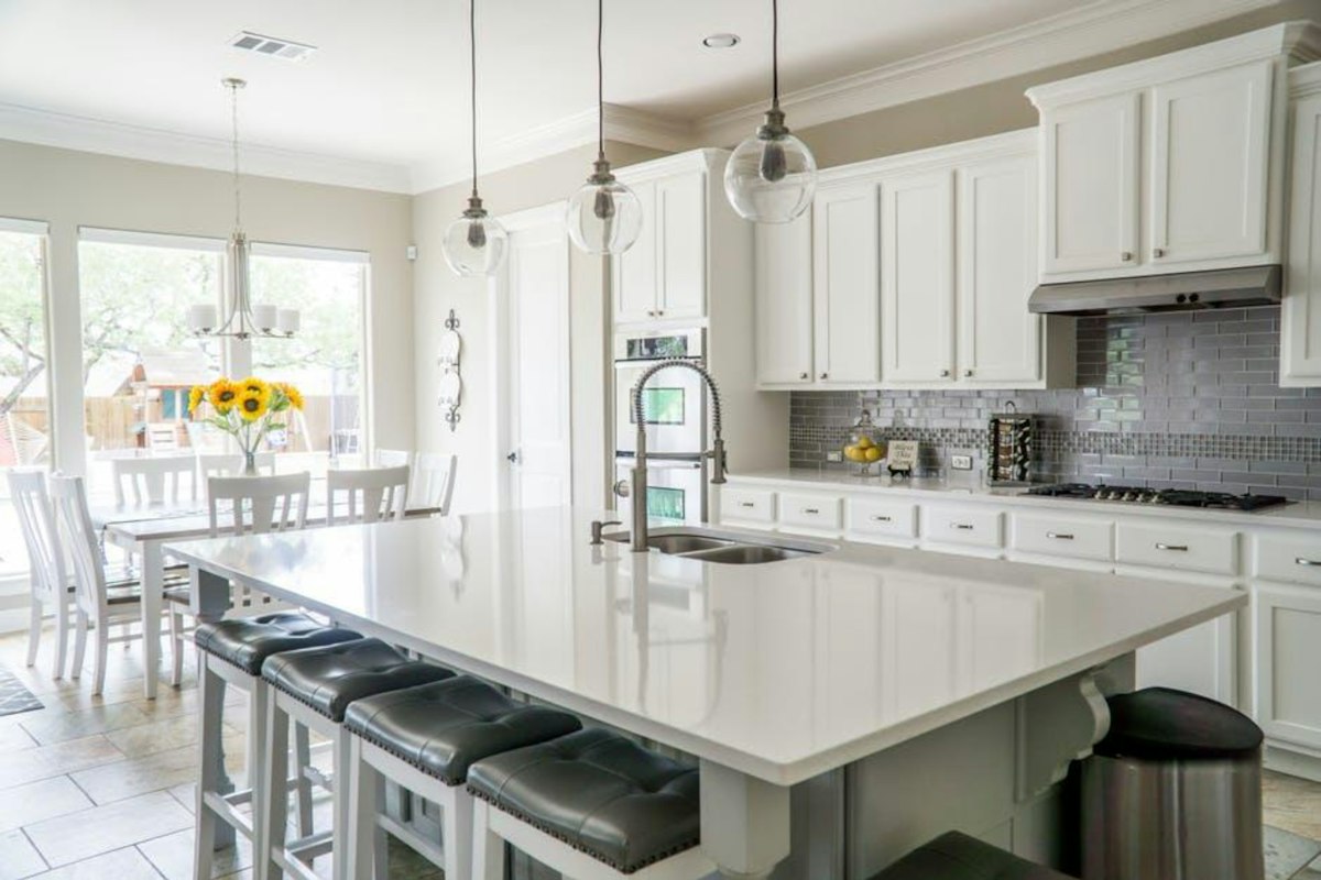 picture of a custom kitchen remodeling